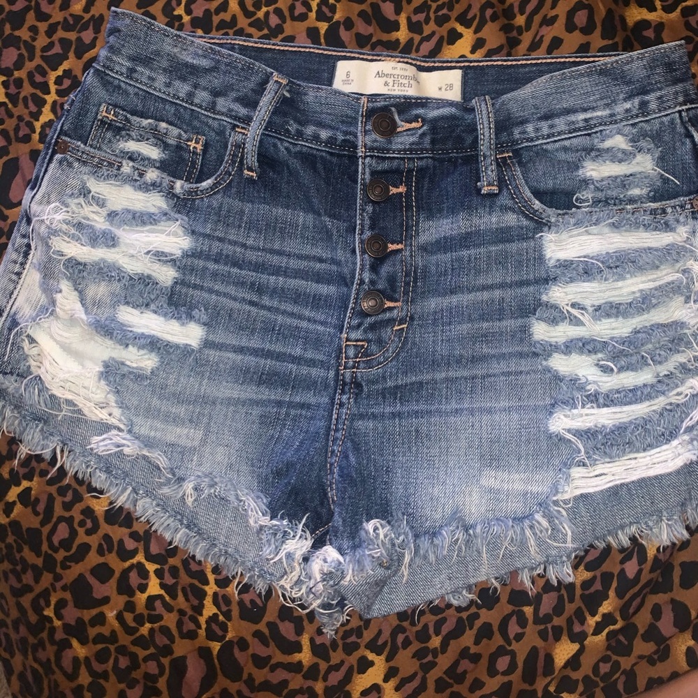 Abercrombie & Fitch high waisted shorts